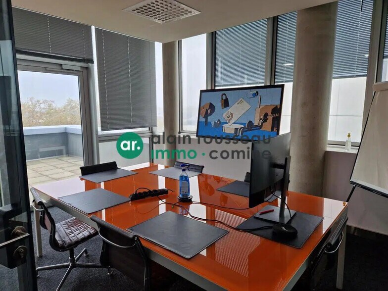 Bureau dans Angers à louer - Photo de l’immeuble – Image 3 sur 5