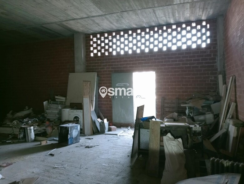 View Photo