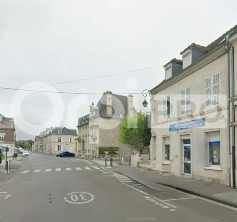 Bureau dans Compiègne à louer Photo de l’immeuble– Image 1 sur 7