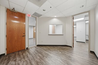 9150 Huebner Rd, San Antonio, TX à louer Photo intérieure– Image 2 sur 16