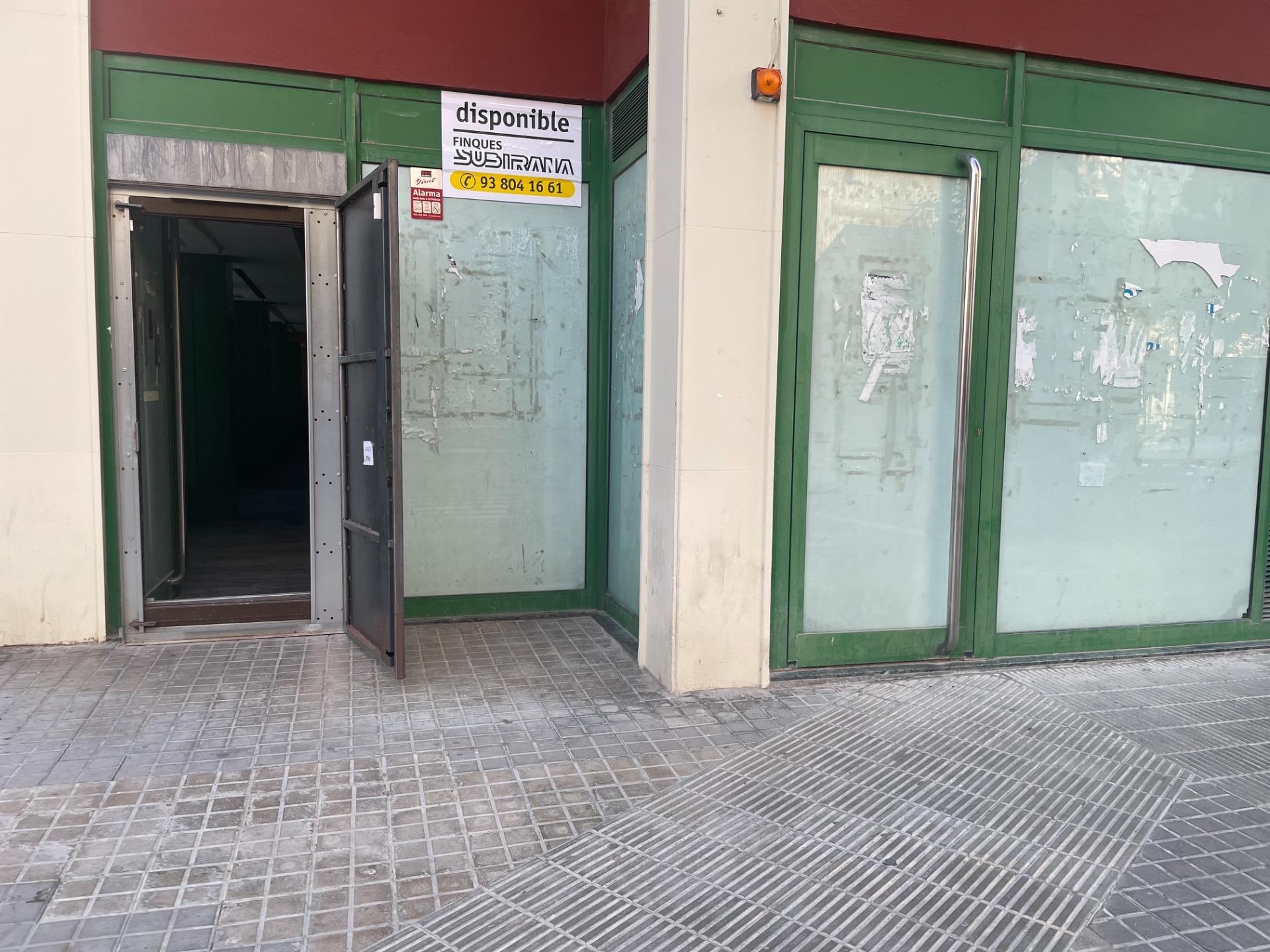Local commercial dans Santa Margarida de Montbui, Barcelona à louer Photo intérieure– Image 1 sur 16