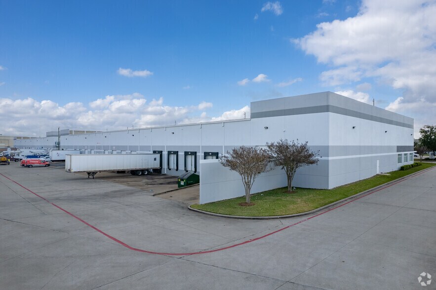 14824 Tomball Pky, Houston, TX à louer - Photo de l’immeuble – Image 2 sur 5