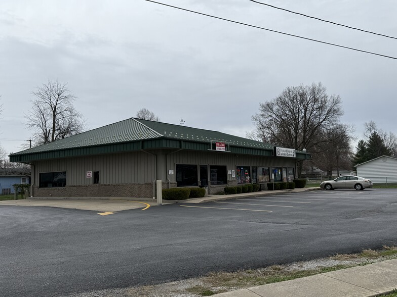 304 S Obannon St, Raymond, IL à louer - Photo de l’immeuble – Image 2 sur 34