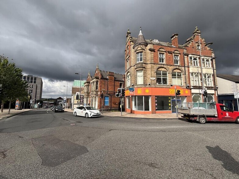 2 Broad St, Stoke On Trent à louer - Photo de l’immeuble – Image 3 sur 25