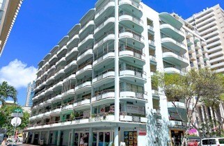 334 Seaside Ave, Honolulu, HI à louer - Photo de l’immeuble – Image 1 sur 7