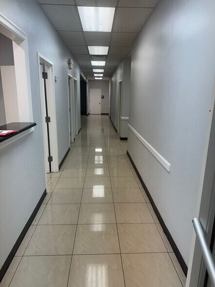 512 E 149th St, Bronx, NY à louer - Photo intérieure – Image 2 sur 8