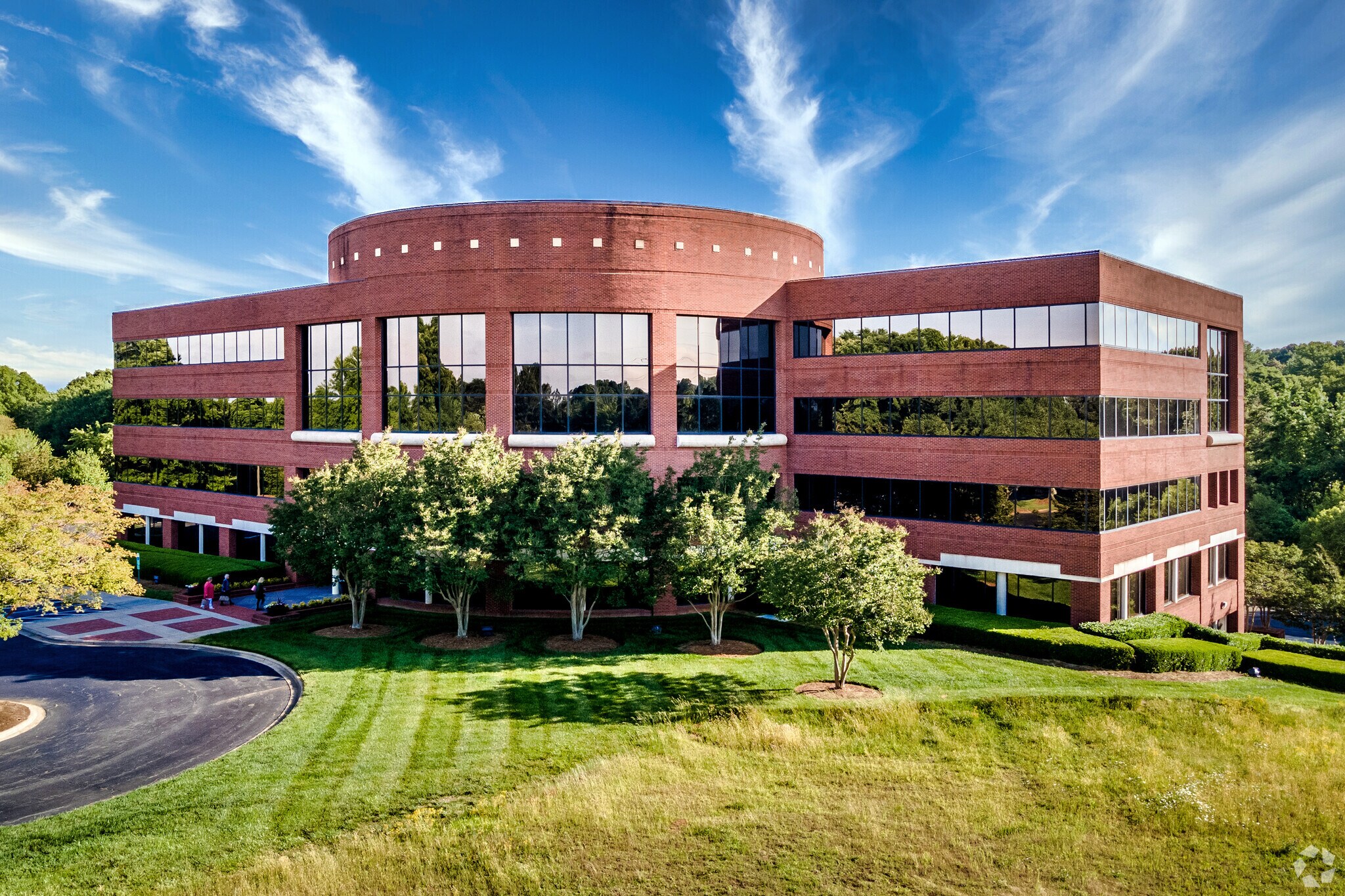 8701 Red Oak Blvd, Charlotte, NC à louer Photo principale– Image 1 sur 10