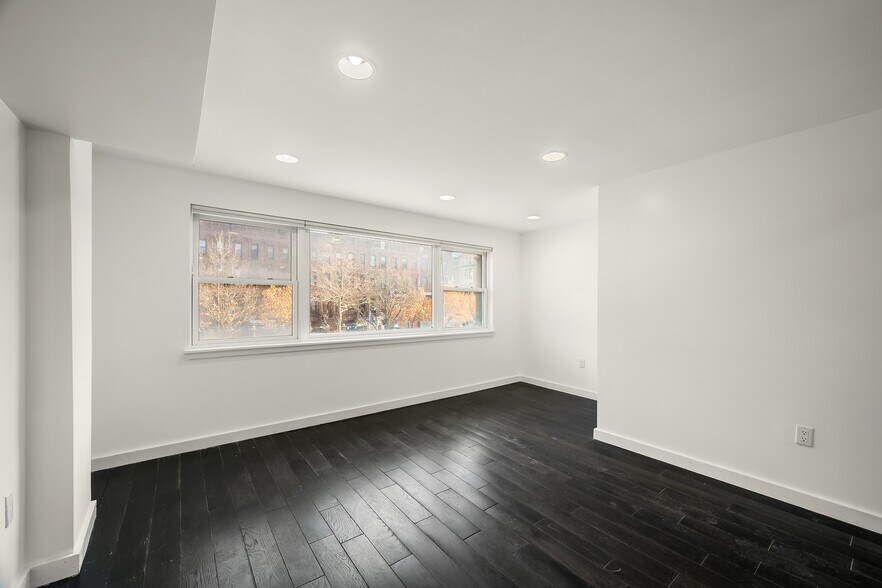 273 Lenox Ave, New York, NY à louer - Photo de l’immeuble – Image 2 sur 4