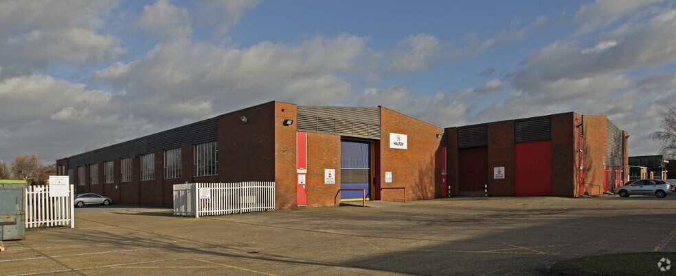 Humphrys Rd, Dunstable à louer - Photo de l’immeuble – Image 3 sur 4