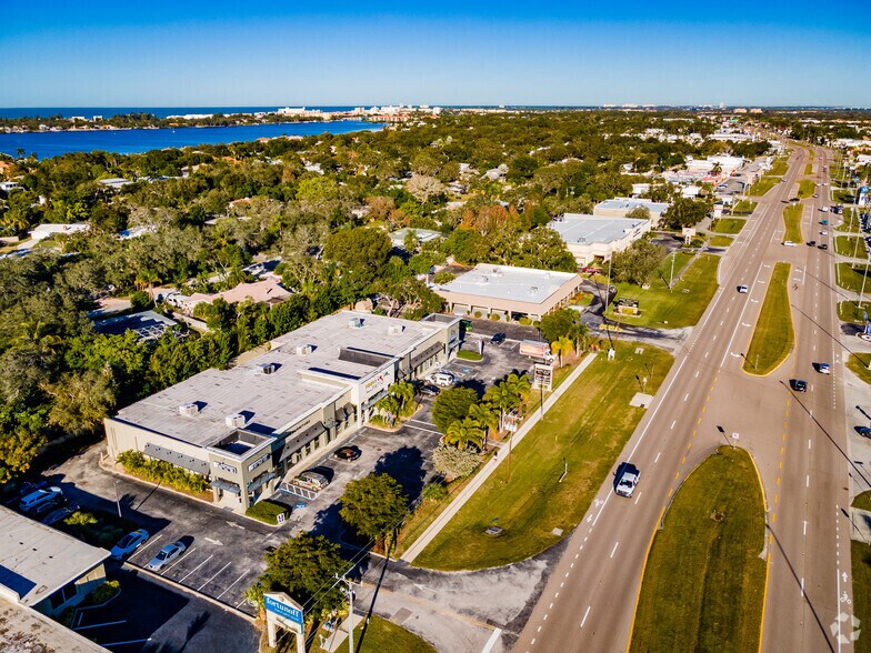 S Tamiami Trl, Sarasota, FL à louer - Aérien – Image 3 sur 3