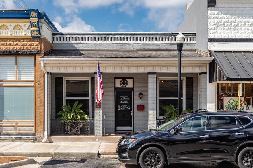 122 S Main St, Bentonville, AR à louer - Photo de l’immeuble – Image 3 sur 9
