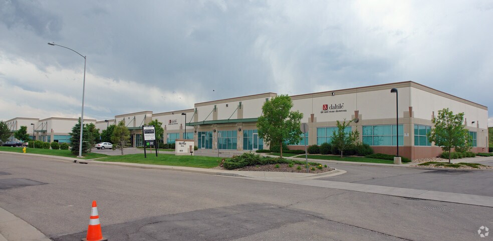 8835 W 116th Cir, Broomfield, CO à louer - Photo de l’immeuble – Image 2 sur 3