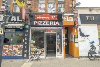 Plus de détails pour Turnpike Ln, Londres - Local commercial à louer
