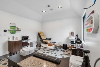 57 Ridgedale Ave, East Hanover, NJ à louer Photo intérieure– Image 1 sur 5