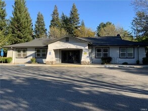 19 Ilahee Ln, Chico, CA à louer Photo intérieure– Image 1 sur 9