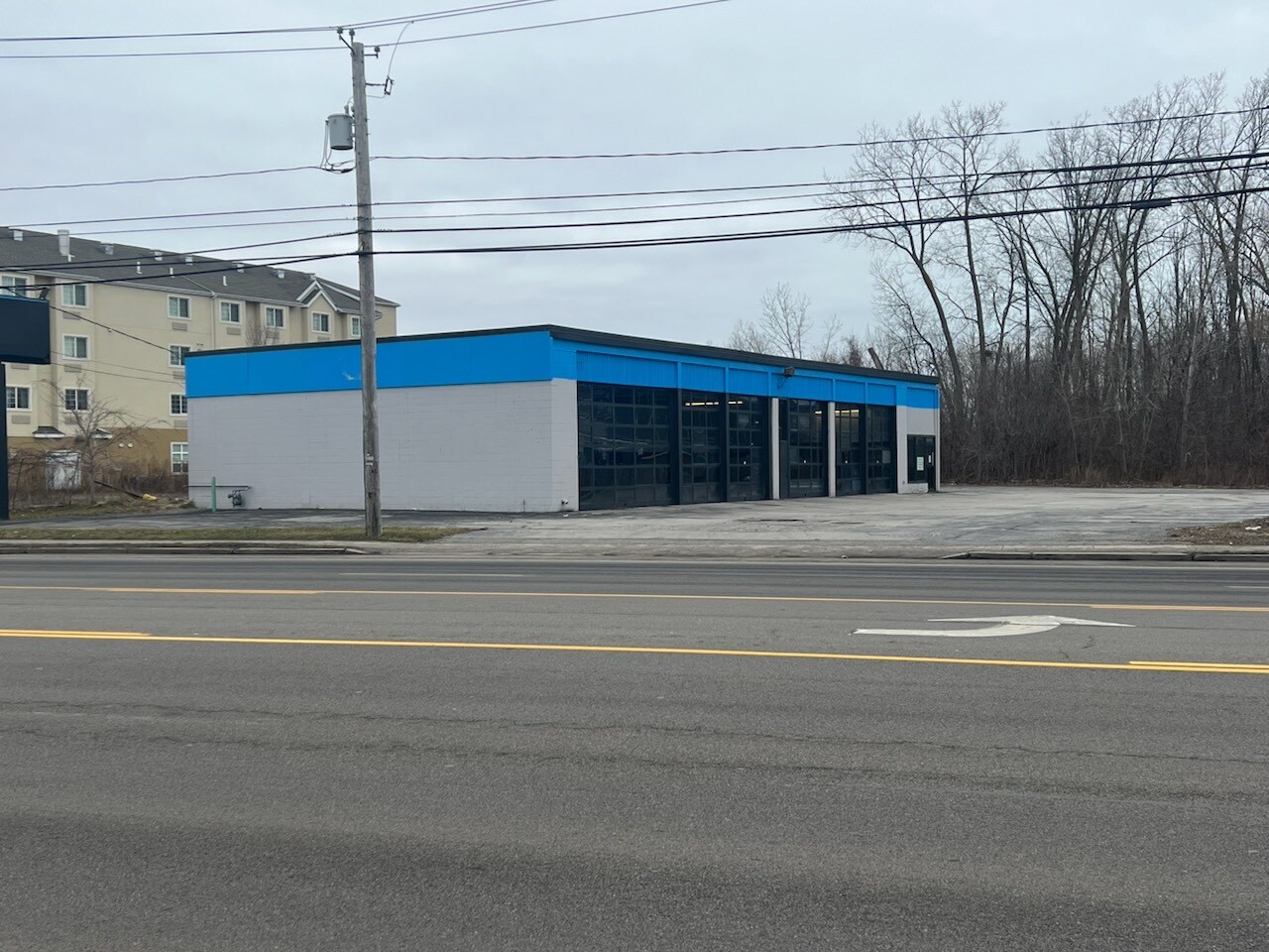 7894 Niagara Falls Blvd, Niagara Falls, NY à louer Photo principale– Image 1 sur 30