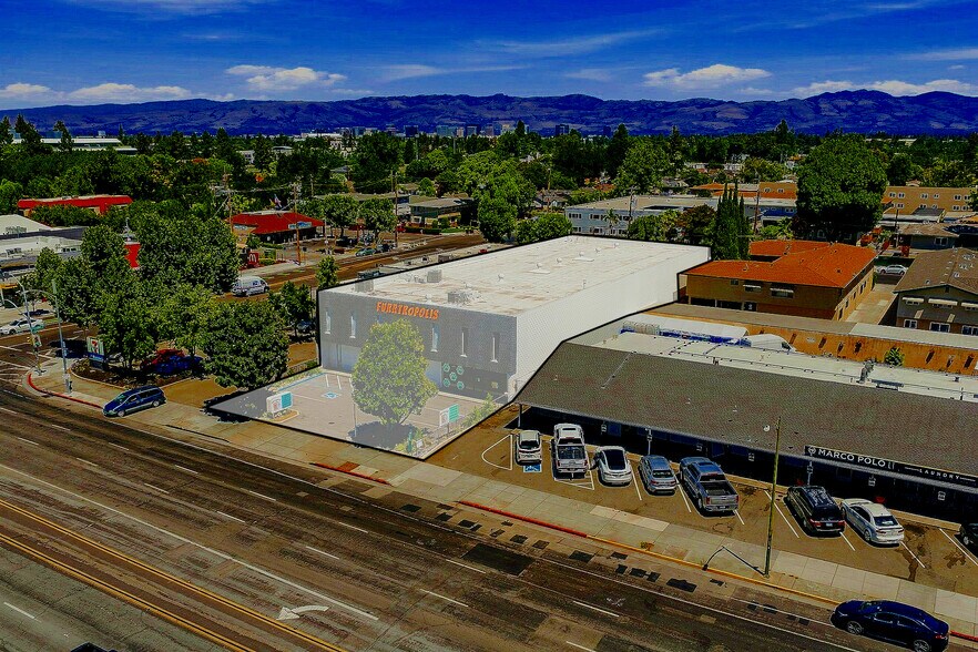 902 S Bascom Ave, San Jose, CA à vendre - Photo de l’immeuble – Image 1 sur 36