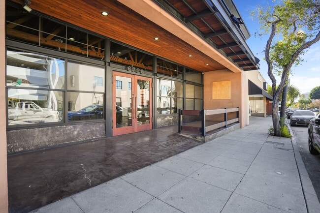 Plus de détails pour 6728 Bright Ave, Whittier, CA - Local commercial à vendre