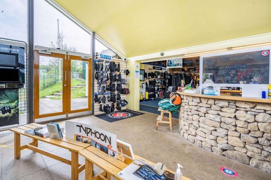 Capernwray Rd, Carnforth à vendre - Photo de l’immeuble – Image 2 sur 6