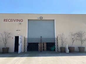 4915-4949 Walnut Grove Ave, San Gabriel, CA à louer Photo de l’immeuble– Image 2 sur 9