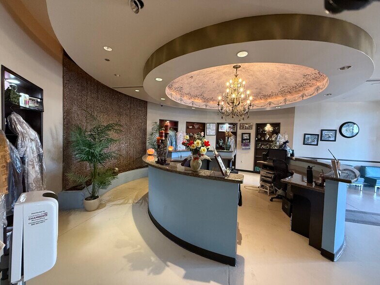 955 W Chandler Heights Rd, Chandler, AZ à louer - Photo de l’immeuble – Image 3 sur 37