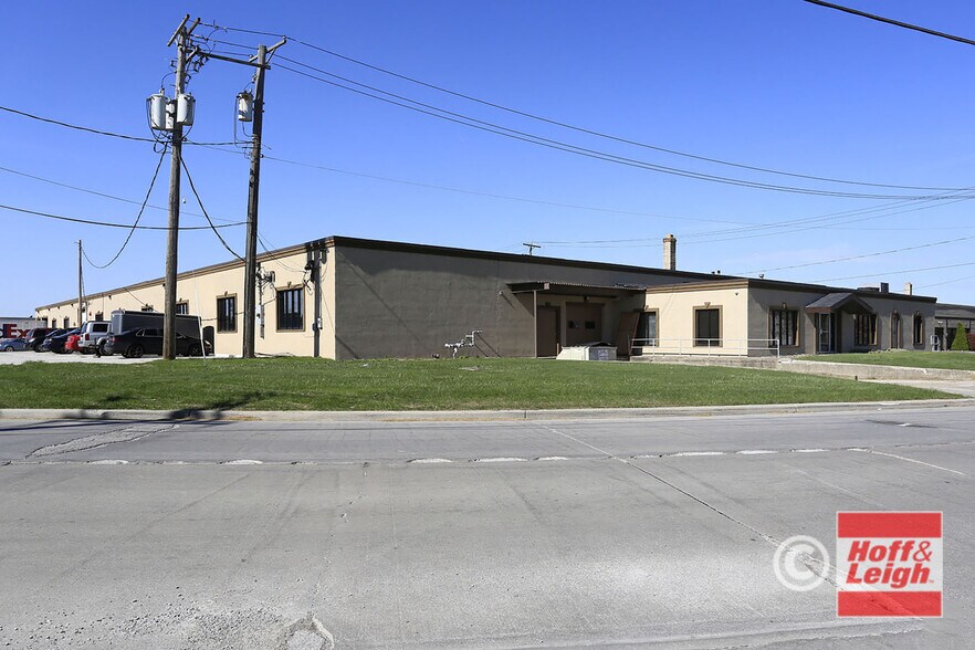 14501 Industrial Ave, Maple Heights, OH à louer - Photo de l’immeuble – Image 3 sur 28
