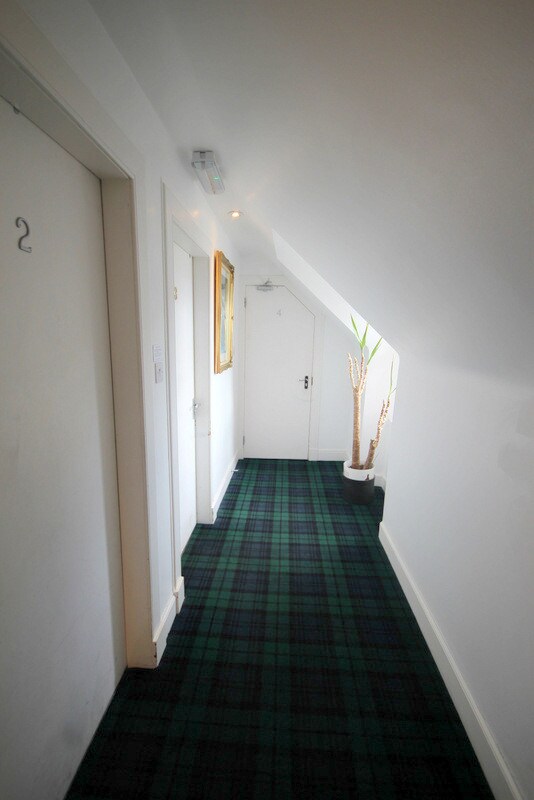 View Photo