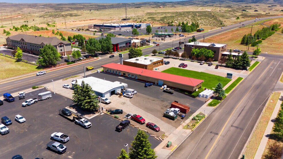 3720 E Grand Ave, Laramie, WY à louer - Photo de l’immeuble – Image 3 sur 21