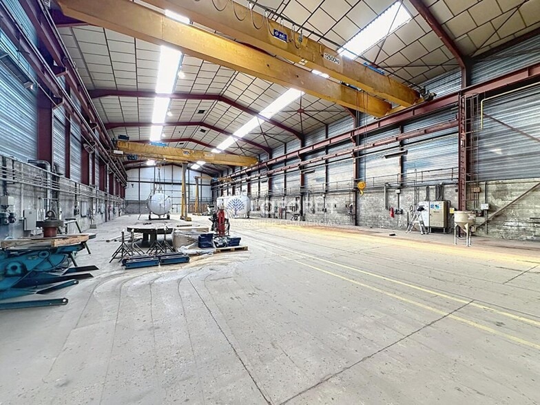 Industriel/Logistique dans Parthenay à vendre - Photo de l’immeuble – Image 3 sur 7