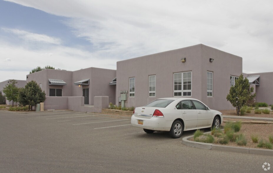 4001 Office Ct, Santa Fe, NM à louer - Photo principale – Image 1 sur 4