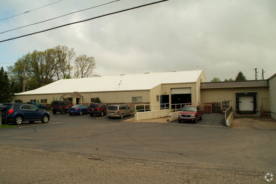 85 Myron St, Ortonville, MI à vendre - Photo principale – Image 1 sur 14