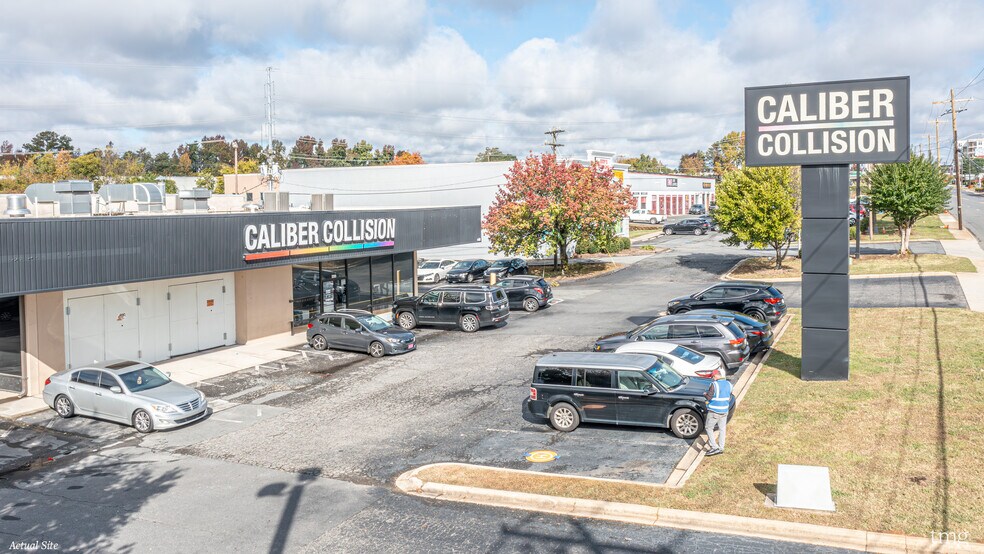 4438 South Blvd, Charlotte, NC à vendre - Photo de l’immeuble – Image 3 sur 8