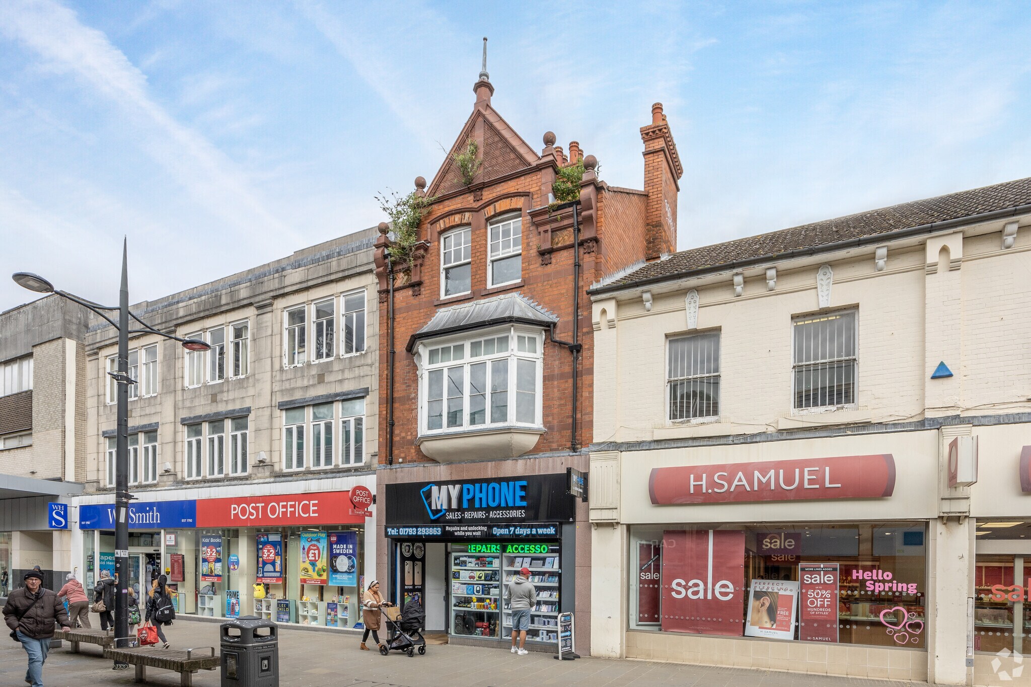 13 Regent St, Swindon à louer Photo principale– Image 1 sur 4