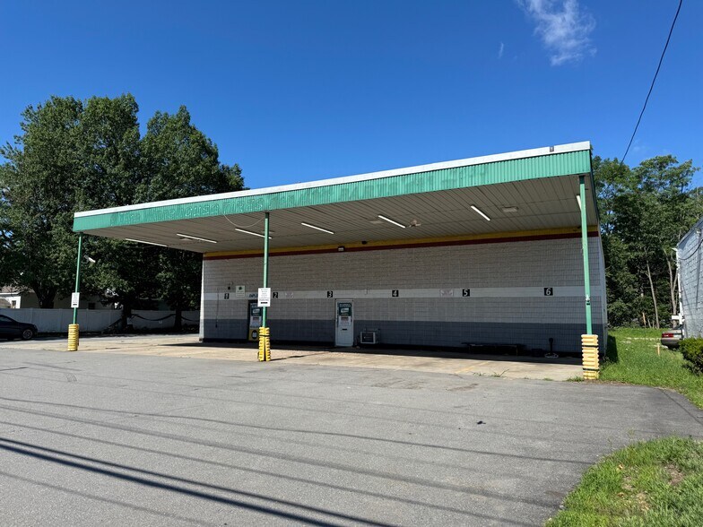 212 Bemis Rd, Fitchburg, MA à vendre - Photo de l’immeuble – Image 2 sur 4