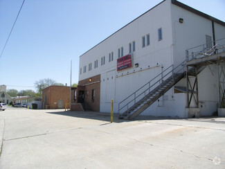 Plus de détails pour 532 E River Rd, Dixon, IL - Industriel/Logistique à louer