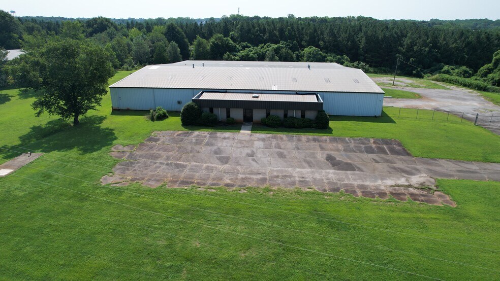 349 Huntington Rd, Gaffney, SC à louer - Photo de l’immeuble – Image 1 sur 15