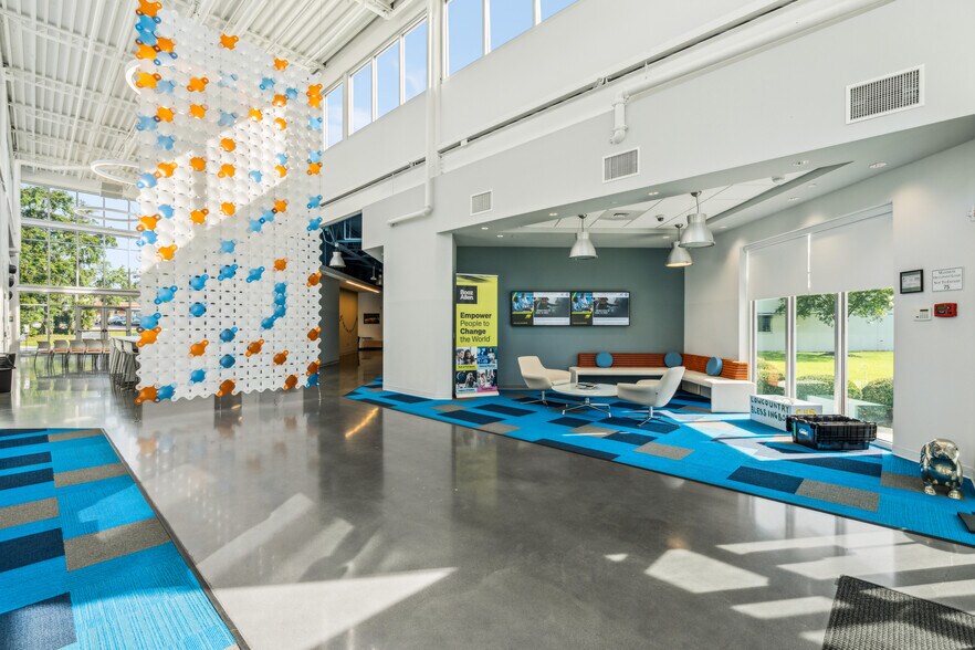 2387 Clements Ferry Rd, Charleston, SC à louer - Photo de l’immeuble – Image 3 sur 14