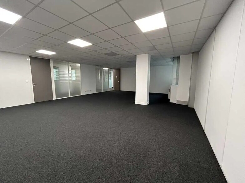Bureau dans Choisy-le-Roi à louer - Photo de l’immeuble – Image 3 sur 6