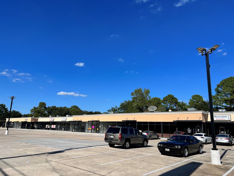 16140 Kuykendahl Rd, Houston, TX à louer - Photo de l’immeuble – Image 1 sur 3