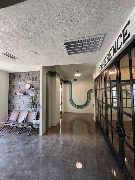 919 Morrell Ave, Dallas, TX à louer - Photo intérieure – Image 1 sur 7