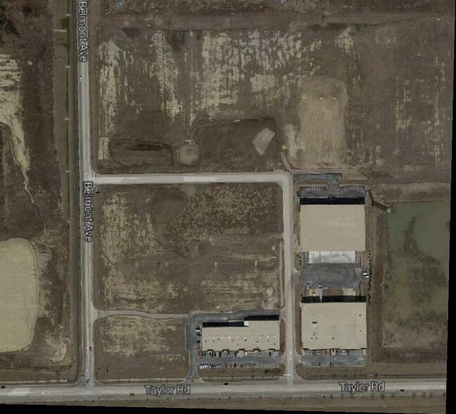 Taylor Rd, Romeoville, IL à vendre - Photo de l’immeuble – Image 1 sur 2