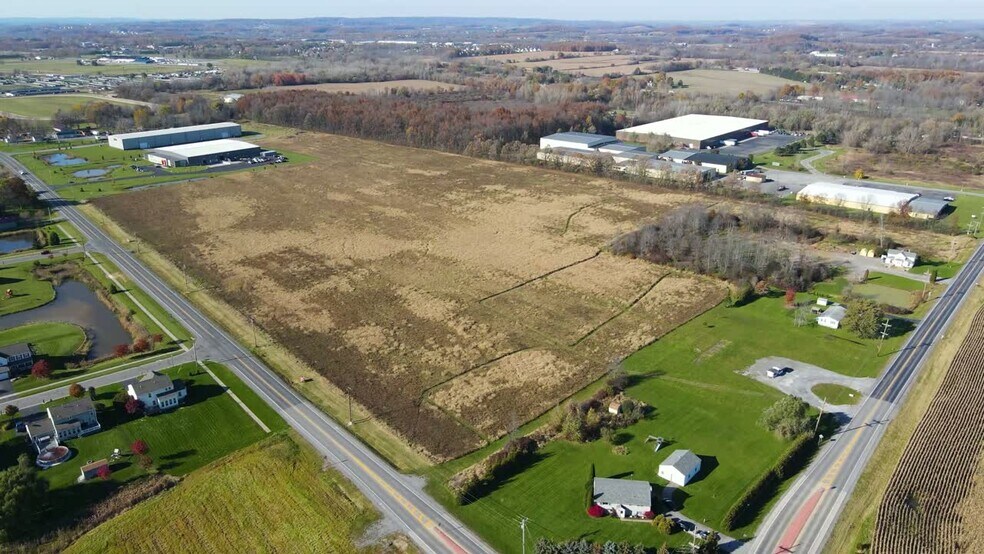 County Road 41, Farmington, NY à louer - Vidéo sur l’annonce professionnelle – Image 2 sur 5