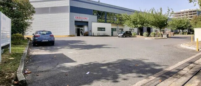 Plus de détails pour Industriel/Logistique à louer