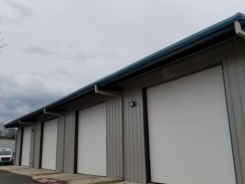 8007 Counts Massie Rd, Maumelle, AR à louer - Photo de l’immeuble – Image 3 sur 5