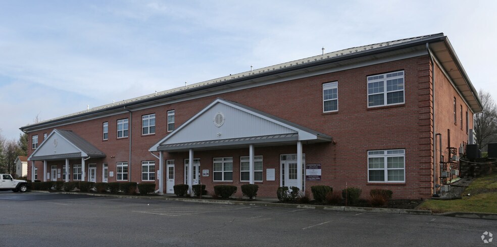 1207 Us-9, Wappingers Falls, NY à louer - Photo de l’immeuble – Image 2 sur 5