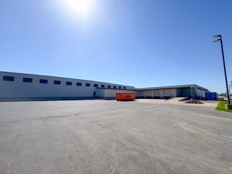 Plus de détails pour 701 E 37th St N, Wichita, KS - Industriel/Logistique à louer