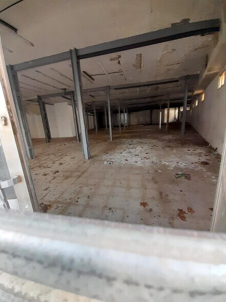 Local commercial dans Cáceres à vendre - Photo de l’immeuble – Image 2 sur 6