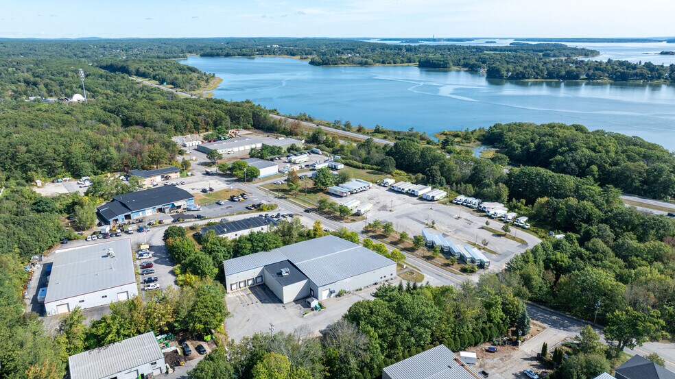 340 Presumpscot St, Portland, ME à louer - Photo de l’immeuble – Image 2 sur 13