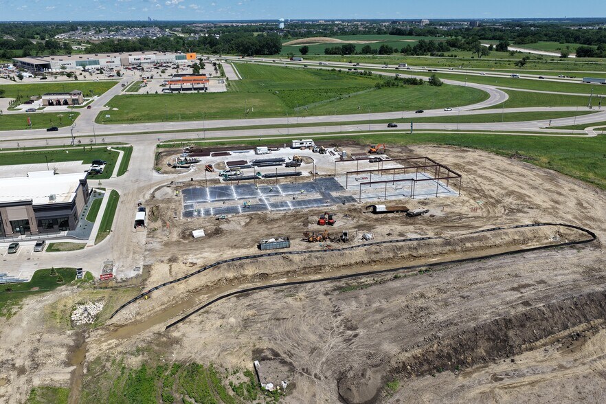 3470 Grand Prairie PKWY, Waukee, IA à louer - Aérien – Image 2 sur 4