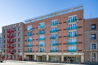 Plus de détails pour 88-10 Parsons Blvd, Jamaica, NY - Logement à vendre